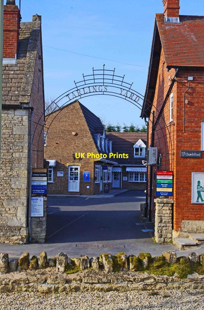 Photo 6"x4" Entrance to Tarlings Yard, Church Road, Bishop's Cleeve, Glos Bishop's Cleeve c2013