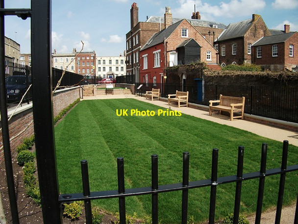 Photo 6"x4" Centenary Gardens Wisbech c2013