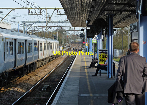 Photo 6"x4" Wickford Railway Station Wickford c2013