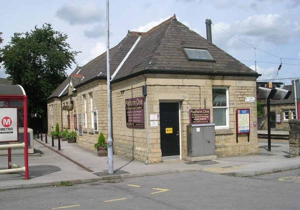 Photo 6"x4" Ticket Office & Waiting Room - Menston Station Guiseley c2008