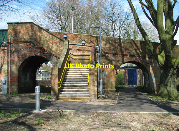 Photo 6"x4" Arches of old bridge over the railway at Beccles station Beccles c2013