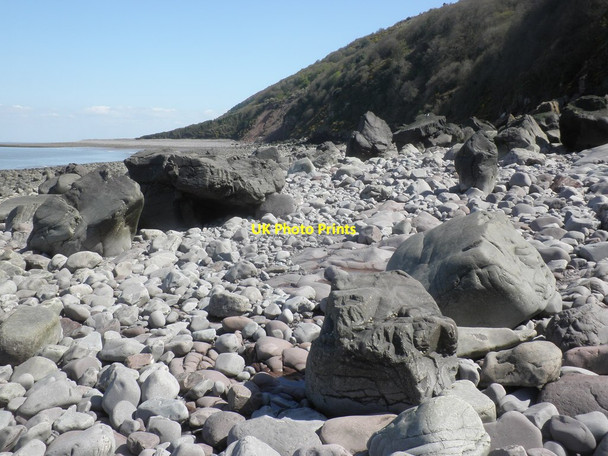 Photo 6"x4" Boulder strewn foreshore, below North Hill Minehead c2013