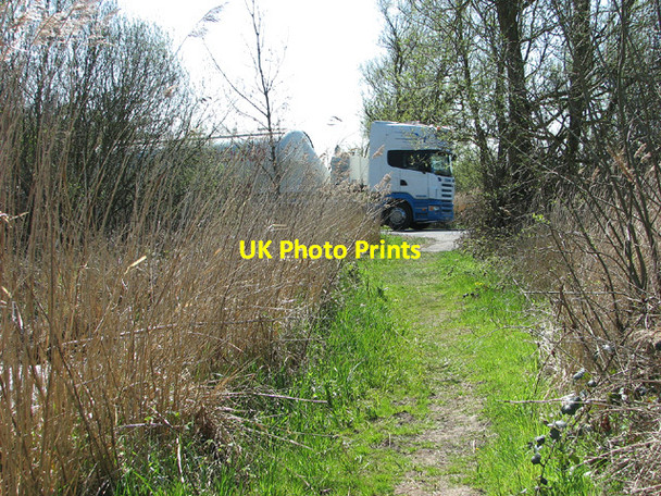 Photo 6"x4" Approaching the A47 road from Acle Dyke Acle c2013