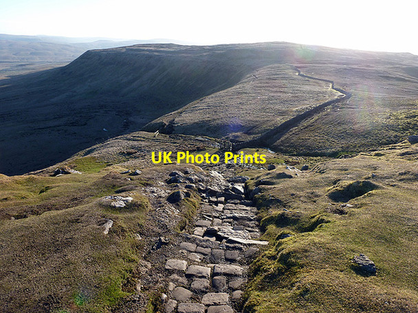 Photo 6"x4" Descending the Swine Tail from Ingleborough Chapel-le-Dale c2013