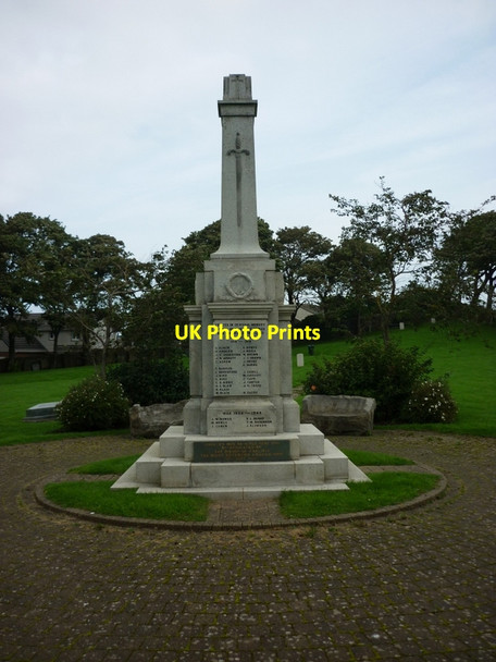Photo 6"x4" The War Memorial at Harrington Workington c2012