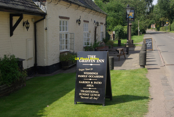 Photo 6"x4" The Griffin Inn, Swithland Cropston c2012