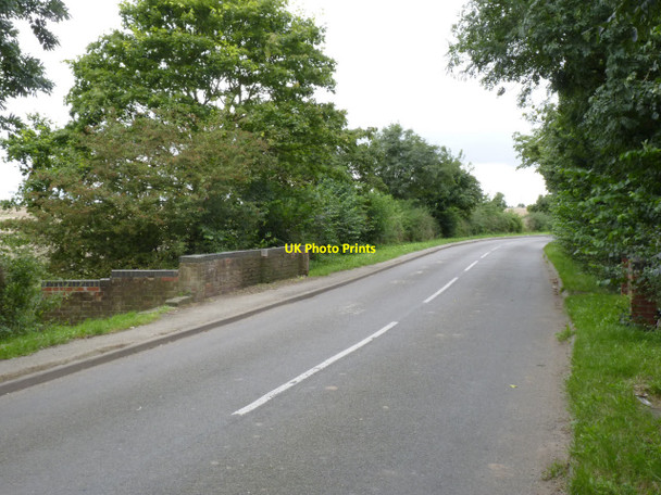 Photo 6"x4" Newark Road, Hawton  Newark-on-Trent c2012