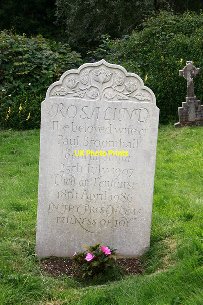 Photo 6"x4" St Michael & All Angels, Penhurst - Gravestone Penhurst c2012