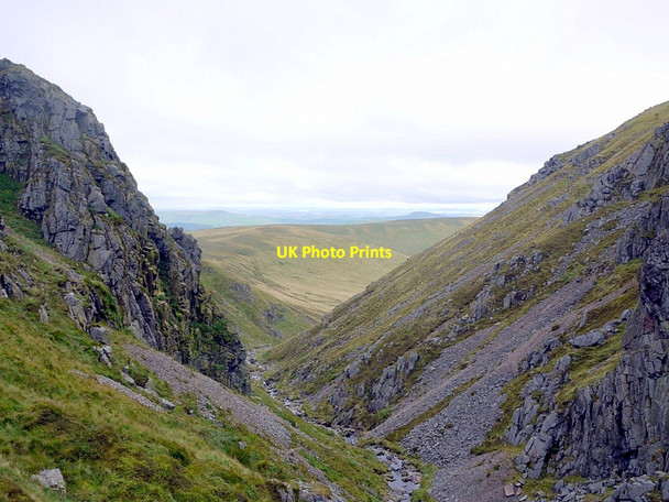 Photo 6"x4" Rocks & scree in the Hen Hole Sourhope c2012