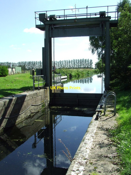 Photo 6"x4" Isleham Lock Gate Isleham c2012