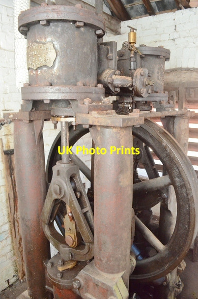 Photo 6"x4" Coldharbour Mill - Fire Pump Coldharbour\/ST0612 c2012