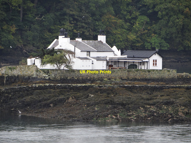 Photo 6"x4" Property on Ynys Gorad Goch Llanfair Pwllgwyngyll c2012