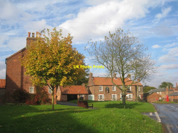 Photo 6"x4" The Green, Lund Lund\/SE9748 c2012