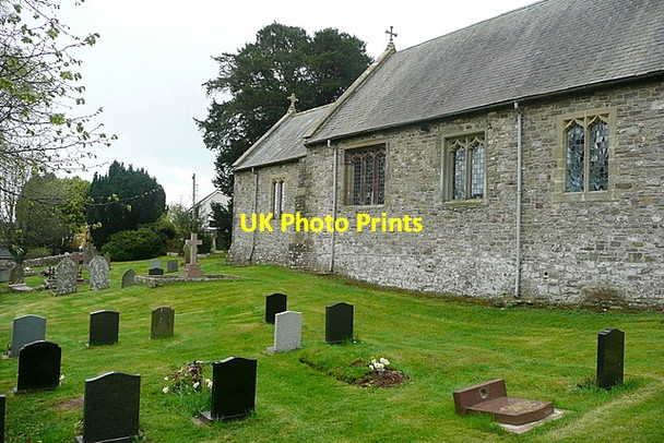 Photo 6"x4" Llanddewi-Rhydderch church Llanddewi Rhydderch c2012 P2