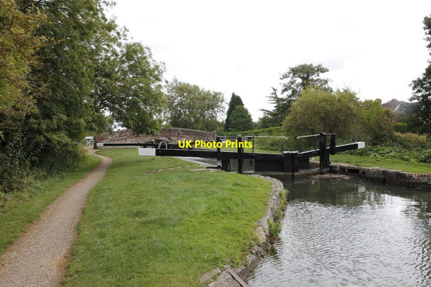 Photo 6"x4" Towpath by Guyers lock Newbury\/SU4767 c2012