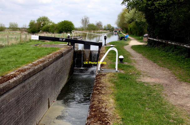 Photo 6"x4" The lock chamber at Broughton Lock Broughton\/SP8413 c2013