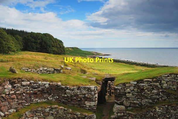 Photo 6"x4" Carn Liath Broch Uppat c2011 P1