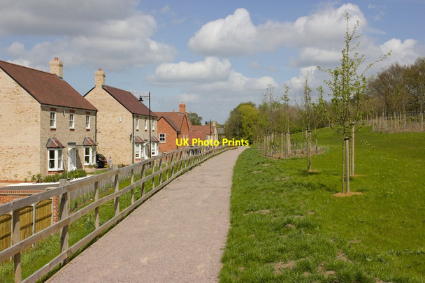 Photo 6"x4" Footpath near Wagstaff Way Ampthill c2013