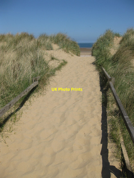 Photo 6"x4" Engulfed by the dunes Titchwell c2013