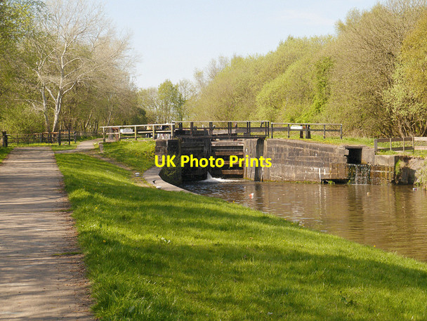 Photo 6"x4" Leeds and Liverpool Canal, Poolstock Lower Lock Ince in Makerfield c2013