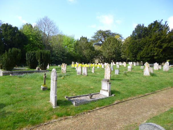 Photo 6"x4" Breamore, churchyard Breamore c2013