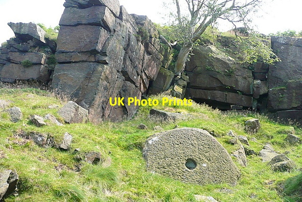 Photo 6"x4" Dobb Edge Quarry Baslow c2012