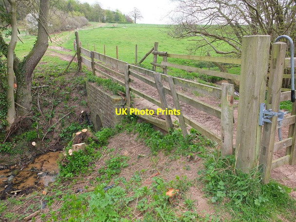 Photo 6"x4" The bridge over the beck Scackleton c2013