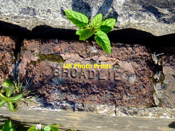 Photo 6"x4" Broadlie brick at Cloch Point Levan c2012