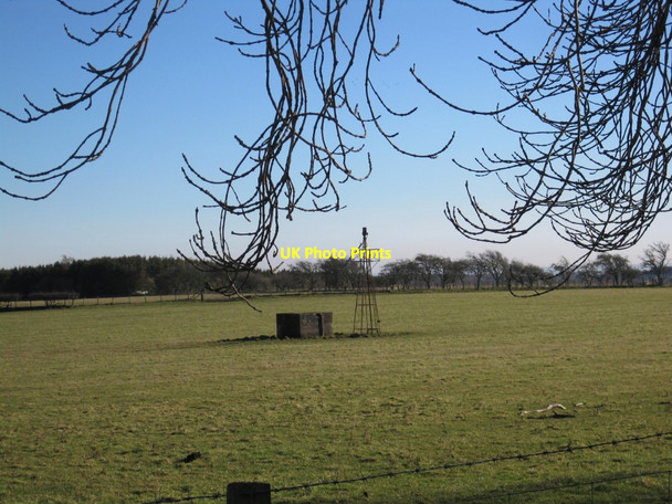 Photo 6"x4" Old Water Pump Ryal\/NZ0174 c2013