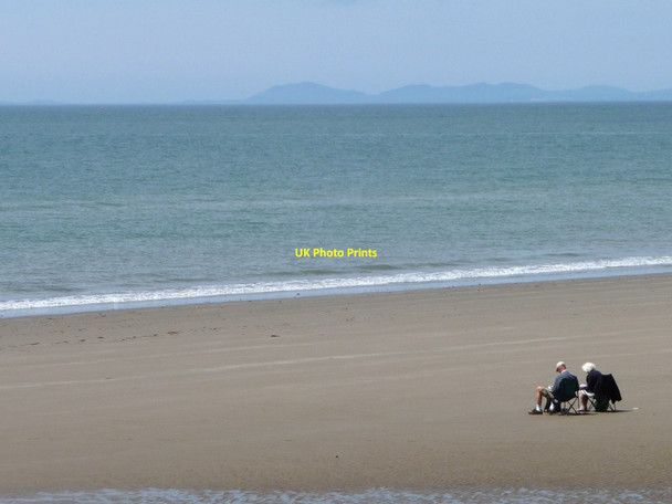 Photo 6"x4" At Fairbourne Beach Friog\/SH6112 c2012