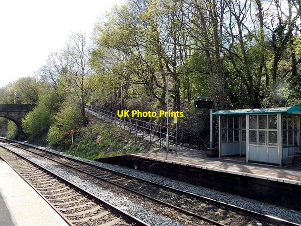 Photo 6"x4" Shelter, ramp and bridge, Gilfach Fargoed railway station Bargod or Bargoed c2013