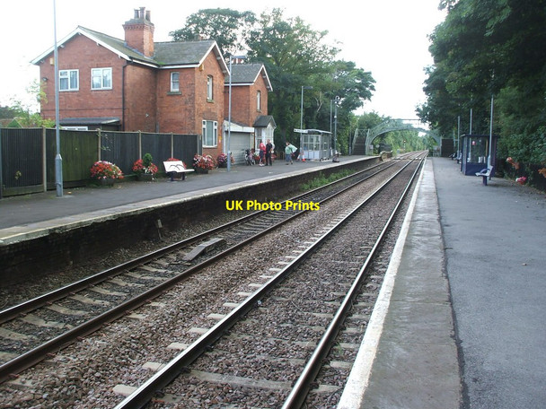 Photo 6"x4" Thorne North railway station, Yorkshire Thorne\/SE6813 c2008
