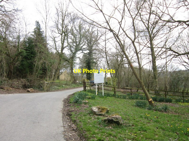 Photo 6"x4" The entrance to Hayles Fruit Farm Didbrook c2013