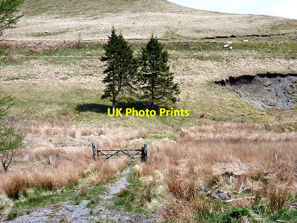 Photo 6"x4" Access to Anglers' Retreat New Pool\/SN7492 c2013