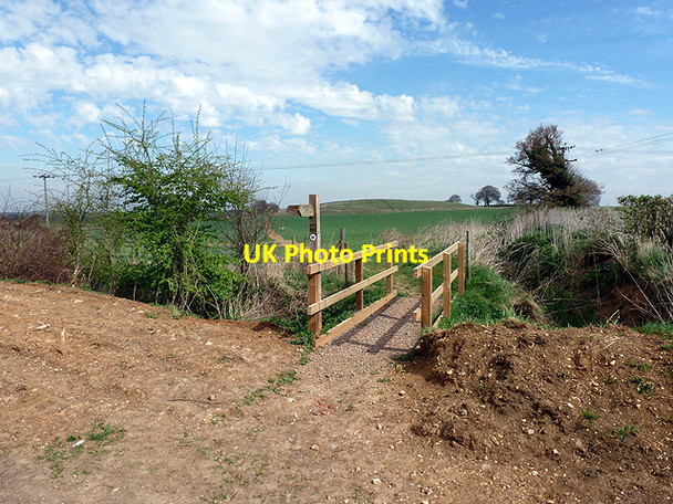 Photo 6"x4" Footbridge leading to the Icknield Way Snailswell c2013