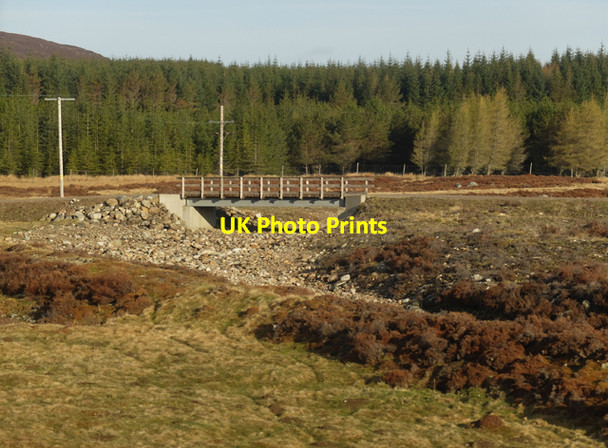 Photo 6"x4" Bridge over the Allt an t-Sluic Dalwhinnie c2013