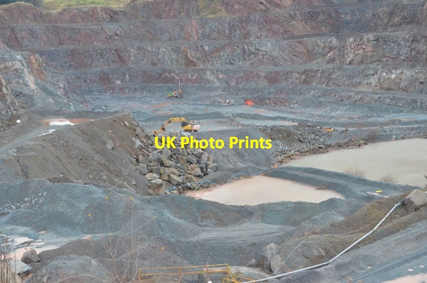Photo 6"x4" Ghyll Scaur Quarry The Hill c2012