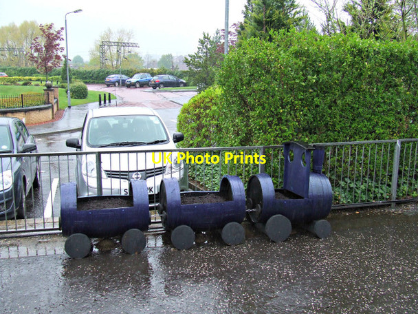 Photo 6"x4" Jordanhill railway station Anniesland c2013