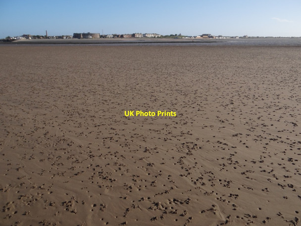 Photo 6"x4" Fleetwood from Preesall Sands Fleetwood c2013