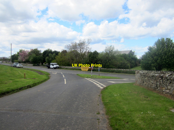 Photo 6"x4" Road junction in Fenwick Village Fenwick\/NU0640 c2013