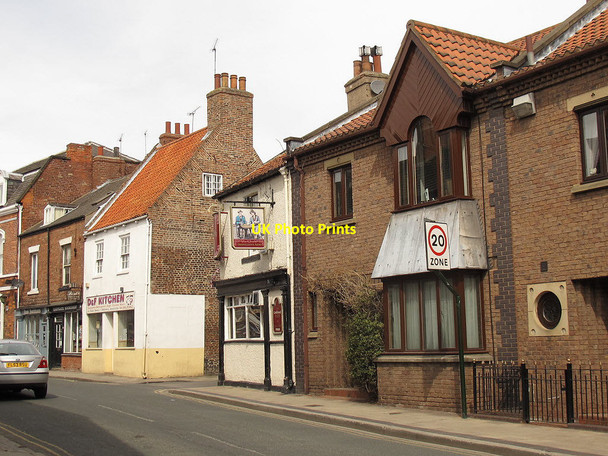 Photo 6"x4" The Oddfellows Arms, Eastgate Beverley c2013
