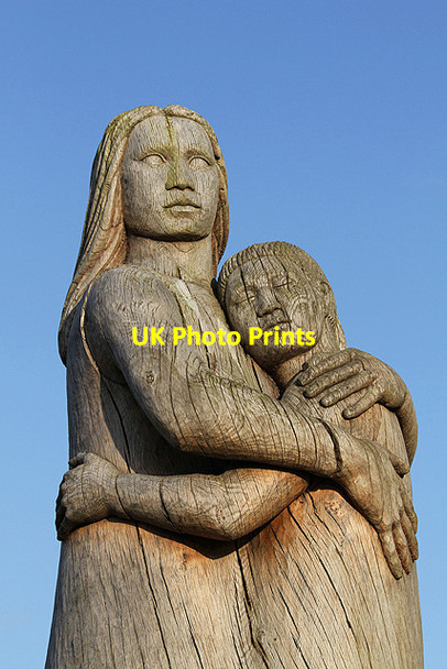 Photo 6"x4" A memorial in Kirkcudbright town centre Kirkcudbright c2013 P1