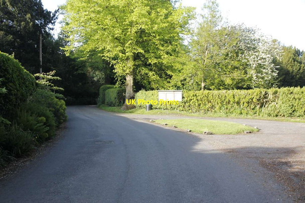 Photo 6"x4" Entrance near the church Aston Rowant c2013
