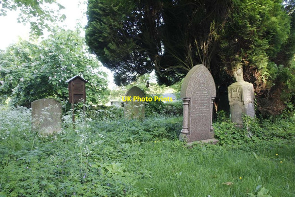 Photo 6"x4" Corner of the Churchyard Aston Rowant c2013