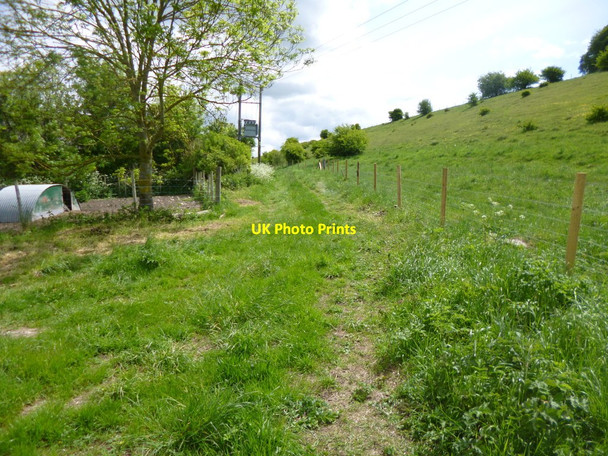 Photo 6"x4" Tidpit, footpath East Martin c2013