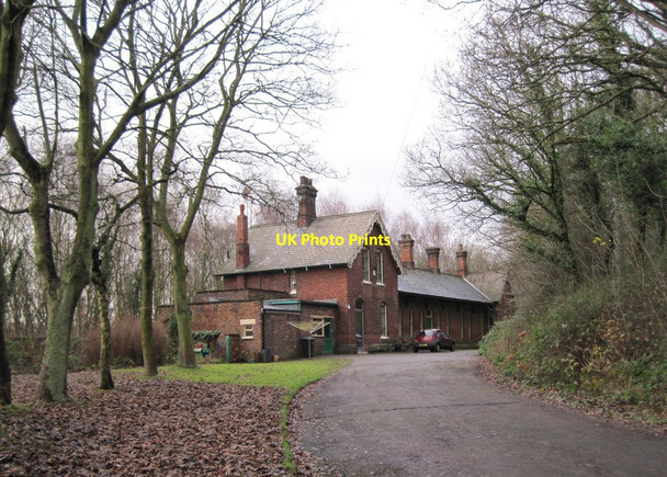 Photo 6"x4" Chapeltown Central railway station (site), Yorkshire Chapeltown\/SK3596 c2009