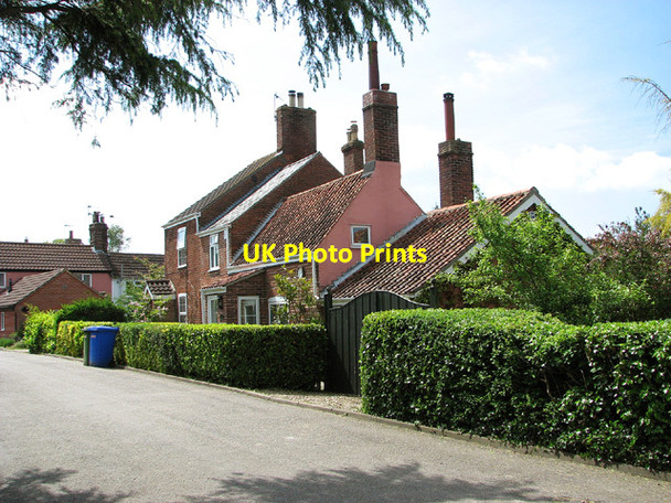 Photo 6"x4" Cottages in Mill Lane, Barnby Barnby c2013