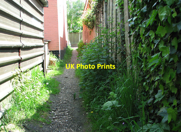 Photo 6"x4" Footpath to Mill Lane, Barnby Barnby c2013