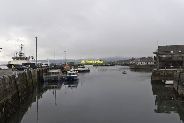 Photo 6"x4" Stromness harbour Stromness\/HY2509 c2013
