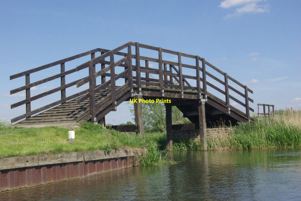 Photo 6"x4" Wicken Lode Bridge River Bank c2013
